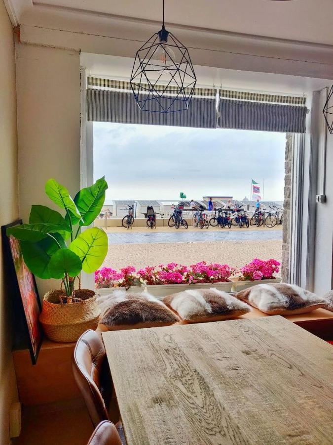 Seaview Eclectic Suite Oostende Buitenkant foto